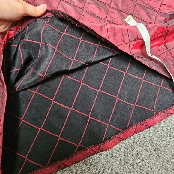 90's maxi skirt Gothy Vampy Victorian Size 6 Black and Red Quilted A-line - Picture 6 of 8